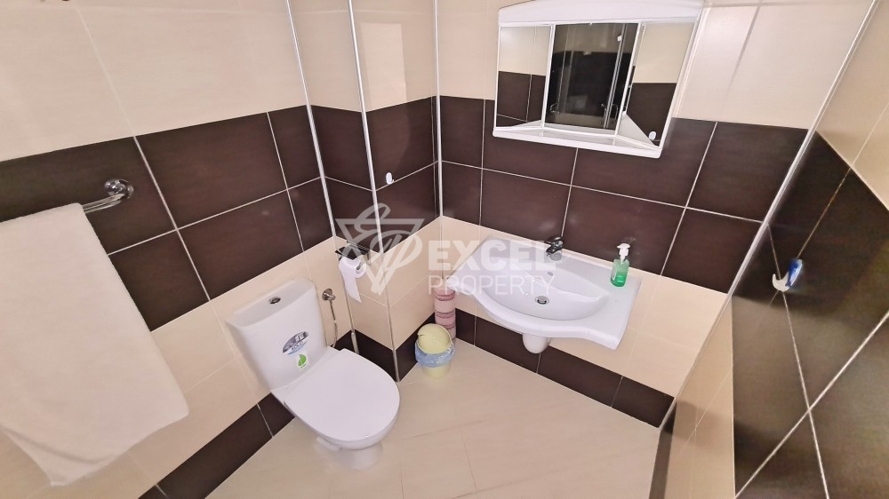 Красиво меблированная двухкомнатная квартира в северной части Солнечного Берега