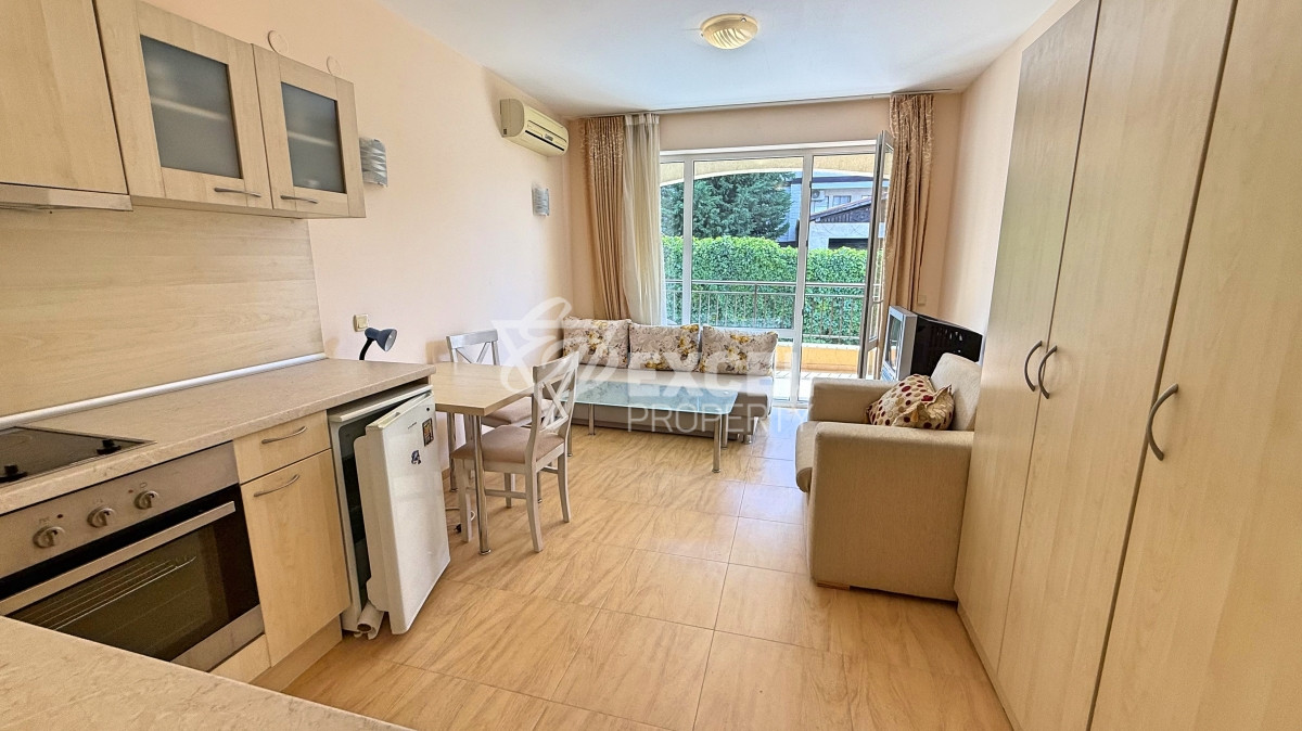 Меблированная студия в 200 метрах от моря в Святом Власе, комплекс Аква Дриймс