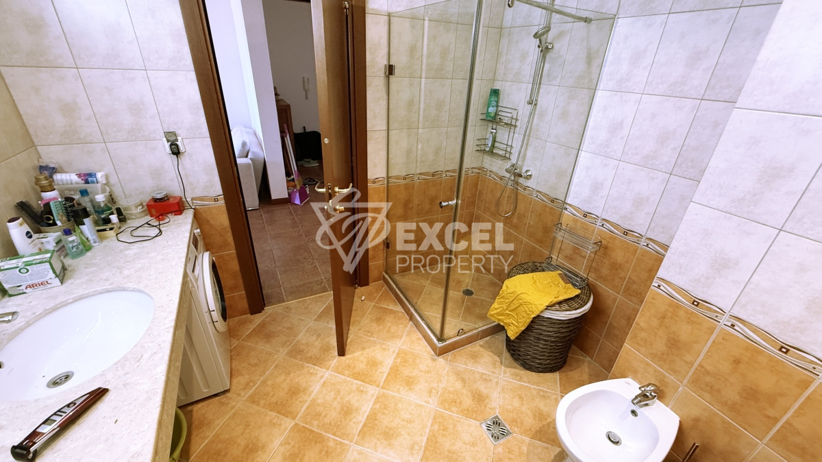 Уникальная многокомнатная недвижимость с атмосферой дома на первой линии моря - Святой Влас