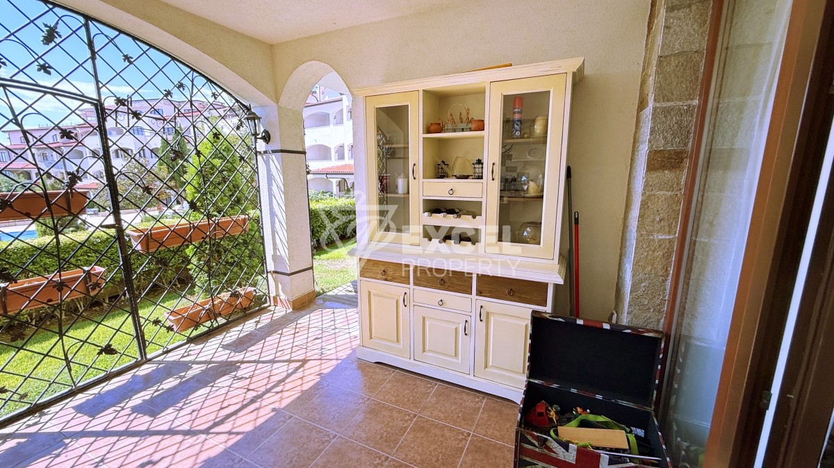 Уникальная многокомнатная недвижимость с атмосферой дома на первой линии моря - Святой Влас