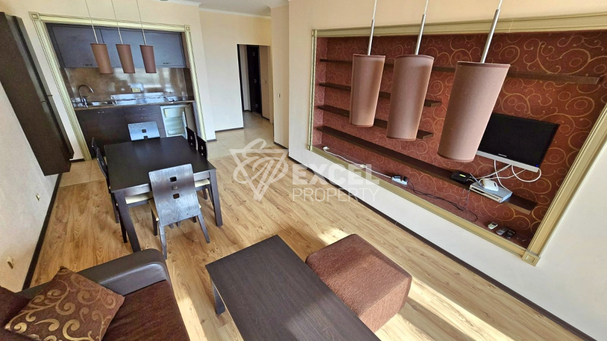 Трехкомнатная квартира на первой линии в Солнечном Береге – рядом с дюнами и морем