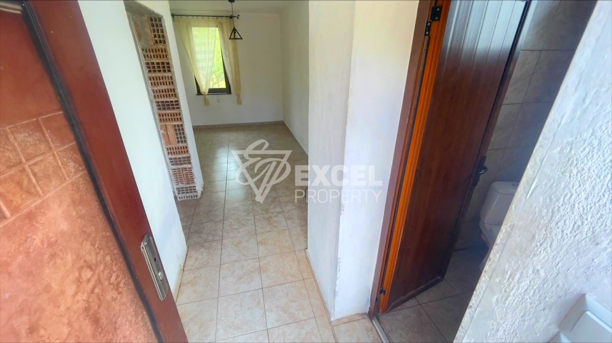 Одноэтажный дом с двумя спальнями в Горице на продаже