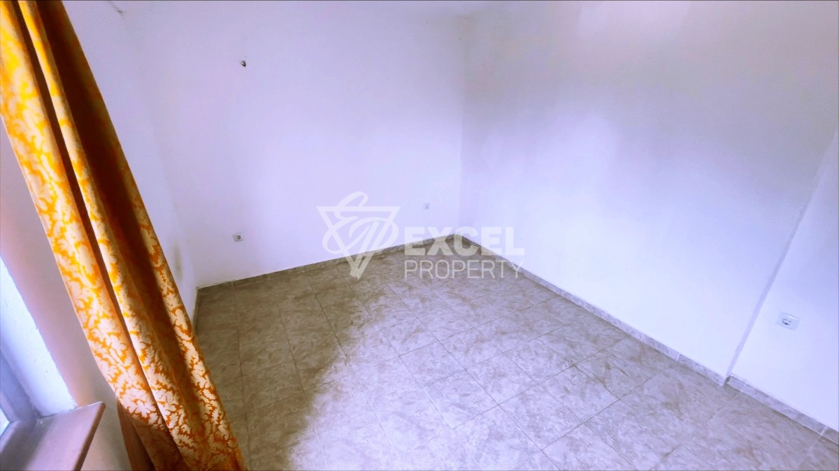 Одноэтажный дом с двумя спальнями в Горице на продаже