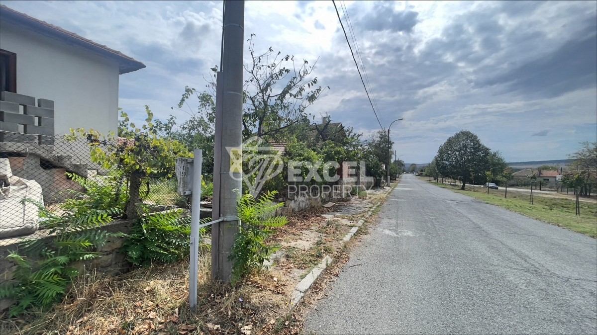 Одноэтажный дом с двумя спальнями в Горице на продаже