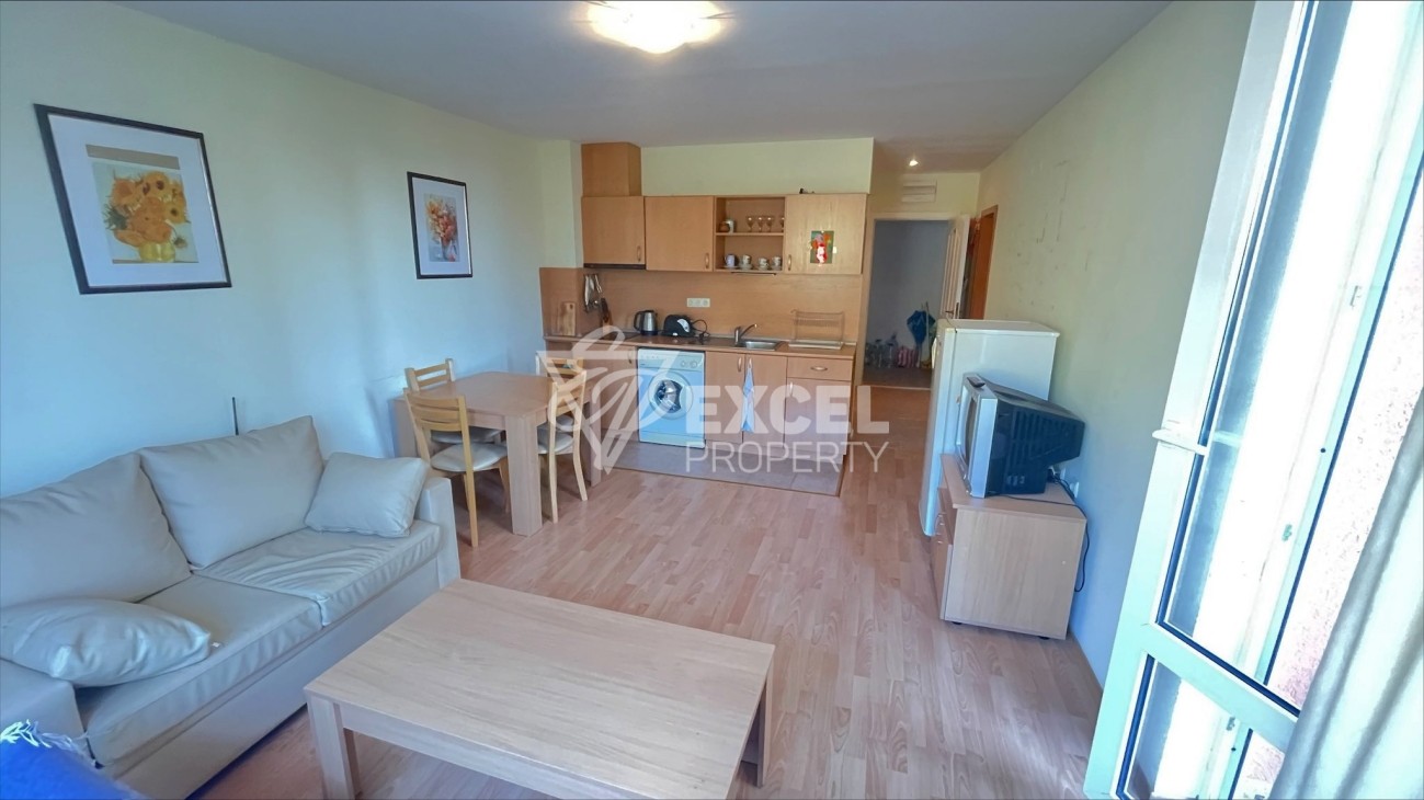 Полностью меблированная, двухкомнатная квартира в Святом Власе