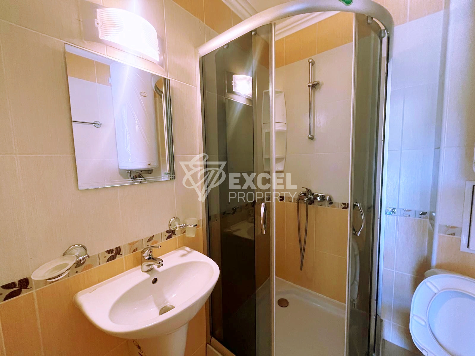 Просторная трёхкомнатная квартира в комплексе «Камбани 3», Святой Влас