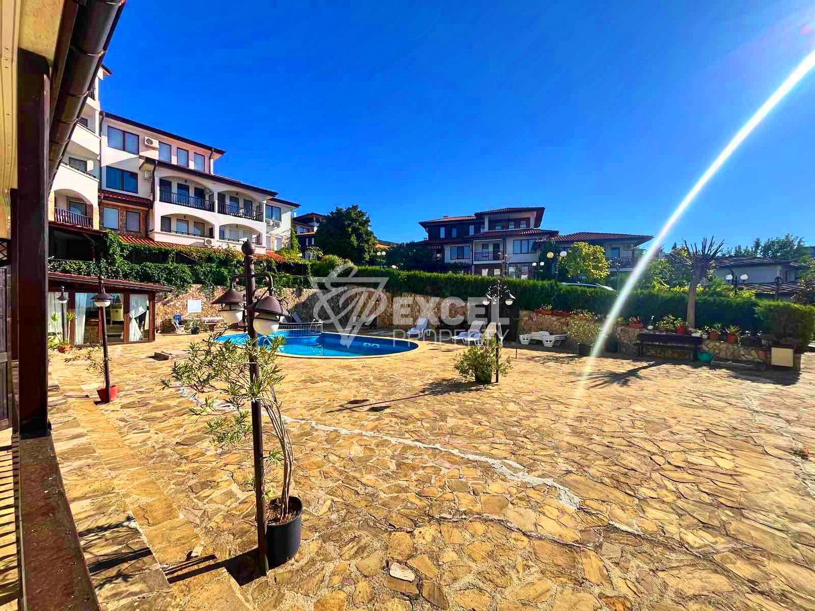 Просторная трёхкомнатная квартира в комплексе «Камбани 3», Святой Влас