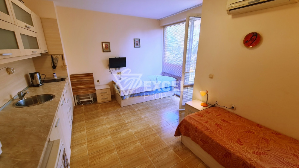 Меблированная студия в Святом Власе в комплексе Парадайс Дримс