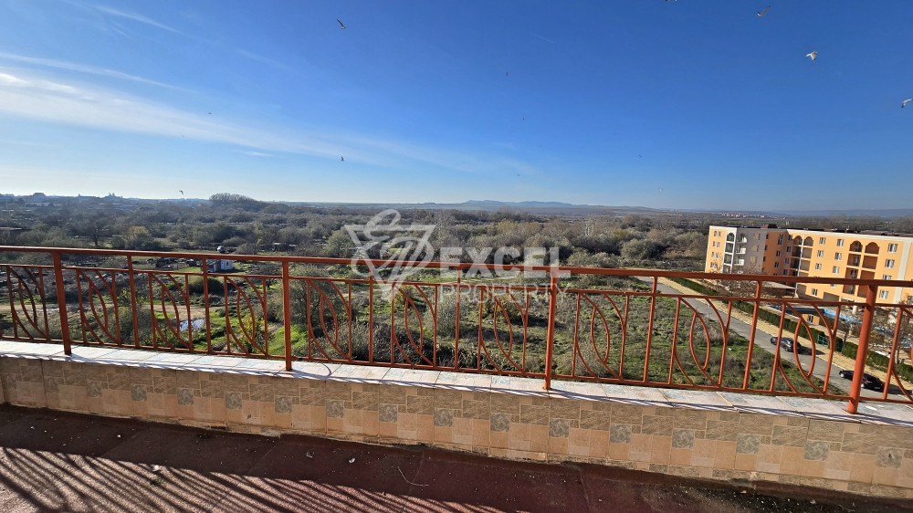 Мезонет на продажу в Солнечном Берегу – комплекс Солнечный День 2, в 500 м от моря