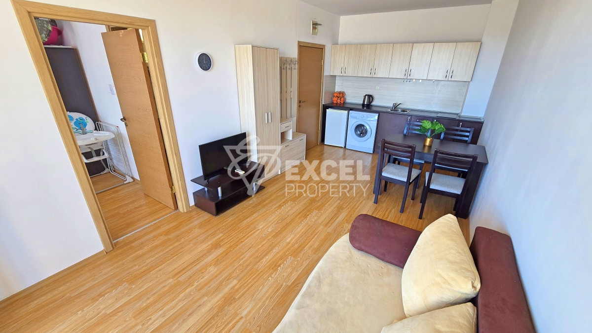 Двухкомнатная квартира в комплексе Сани Дей 6, Солнечный Берег