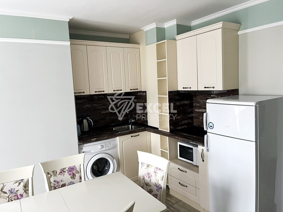 Трехкомнатная квартира, вторая линия моря.