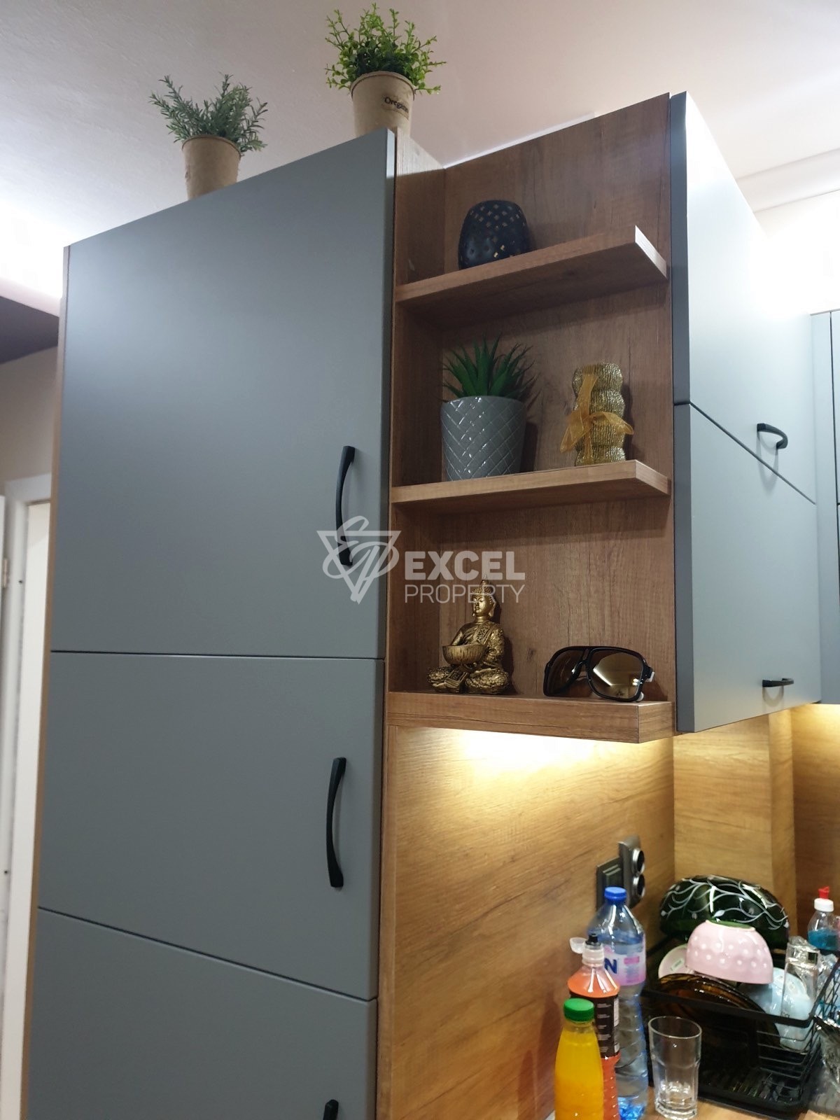 Роскошная двухкомнатная квартира - район Черно Море 2.