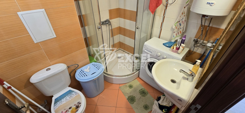 Двухкомнатная меблированная квартира в красивом комплексе в центре Солнечного Берега