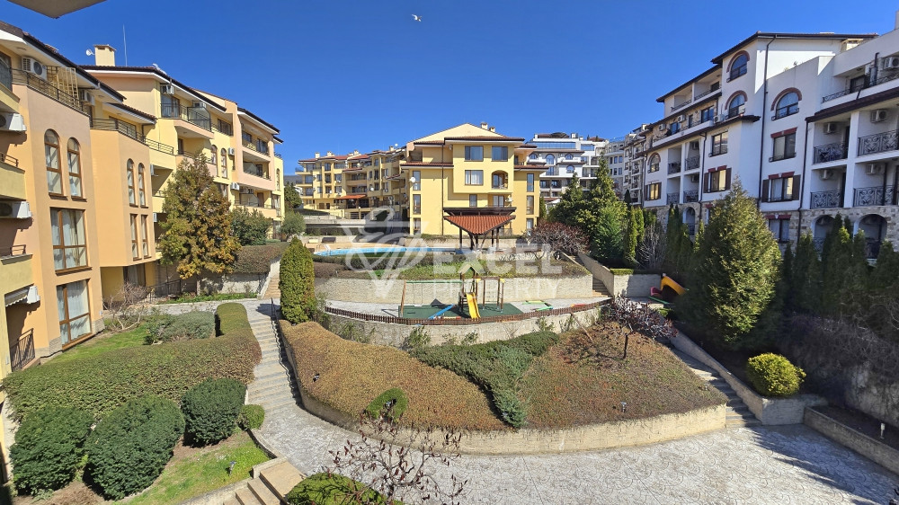 Уютные трехкомнатные апартаменты недалеко от пляжа в комплексе Парадайз Дримс, Свети Влас