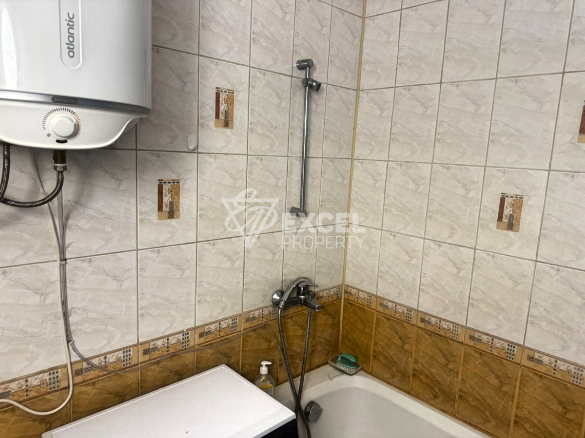 Трехкомнатная квартира без таксы поддержки- в центре Солнечного берега