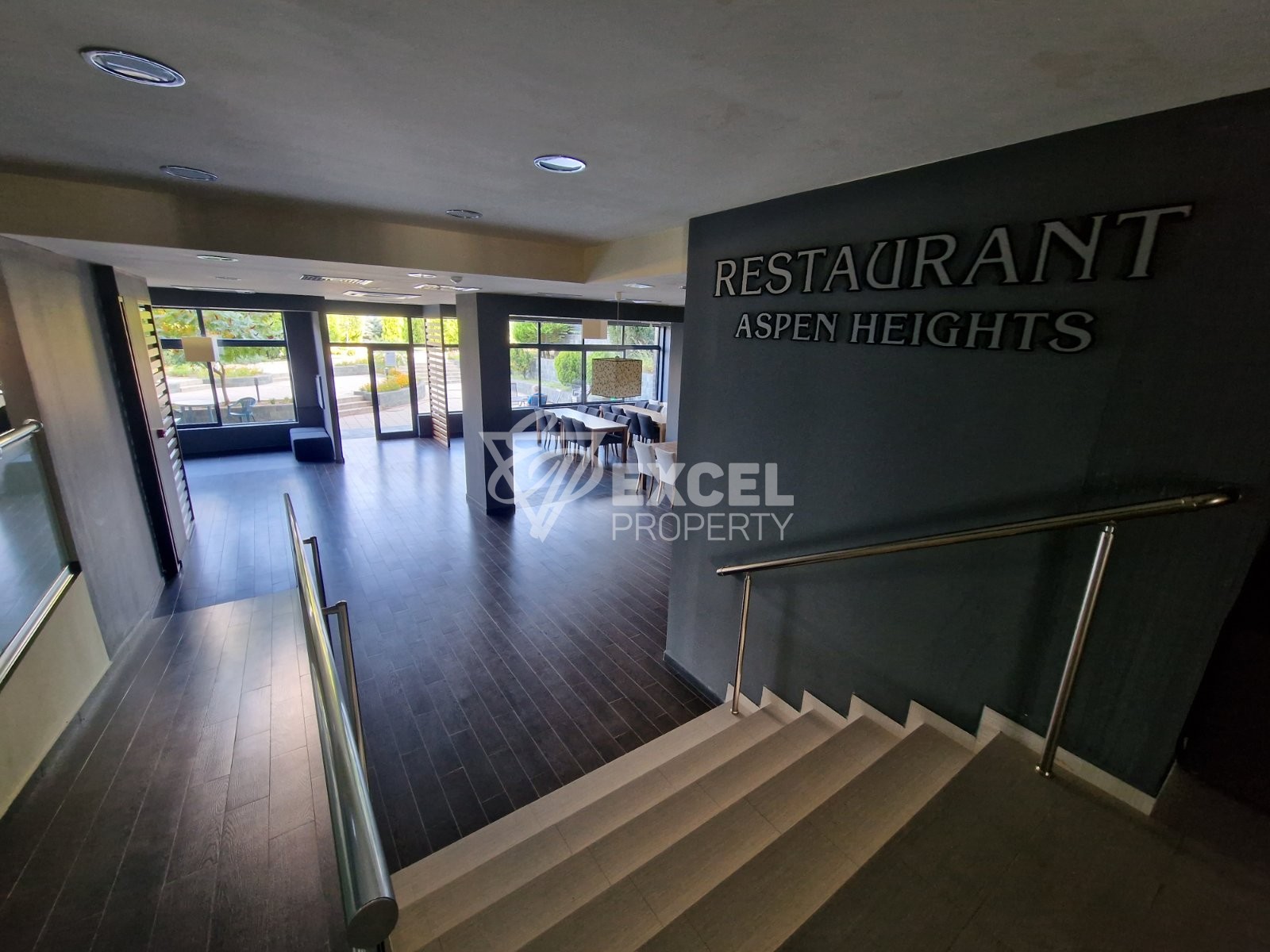 Продается просторная двухкомнатная квартира в комплексе Aspen Heights рядом с гольф-клубом Pirin Golf