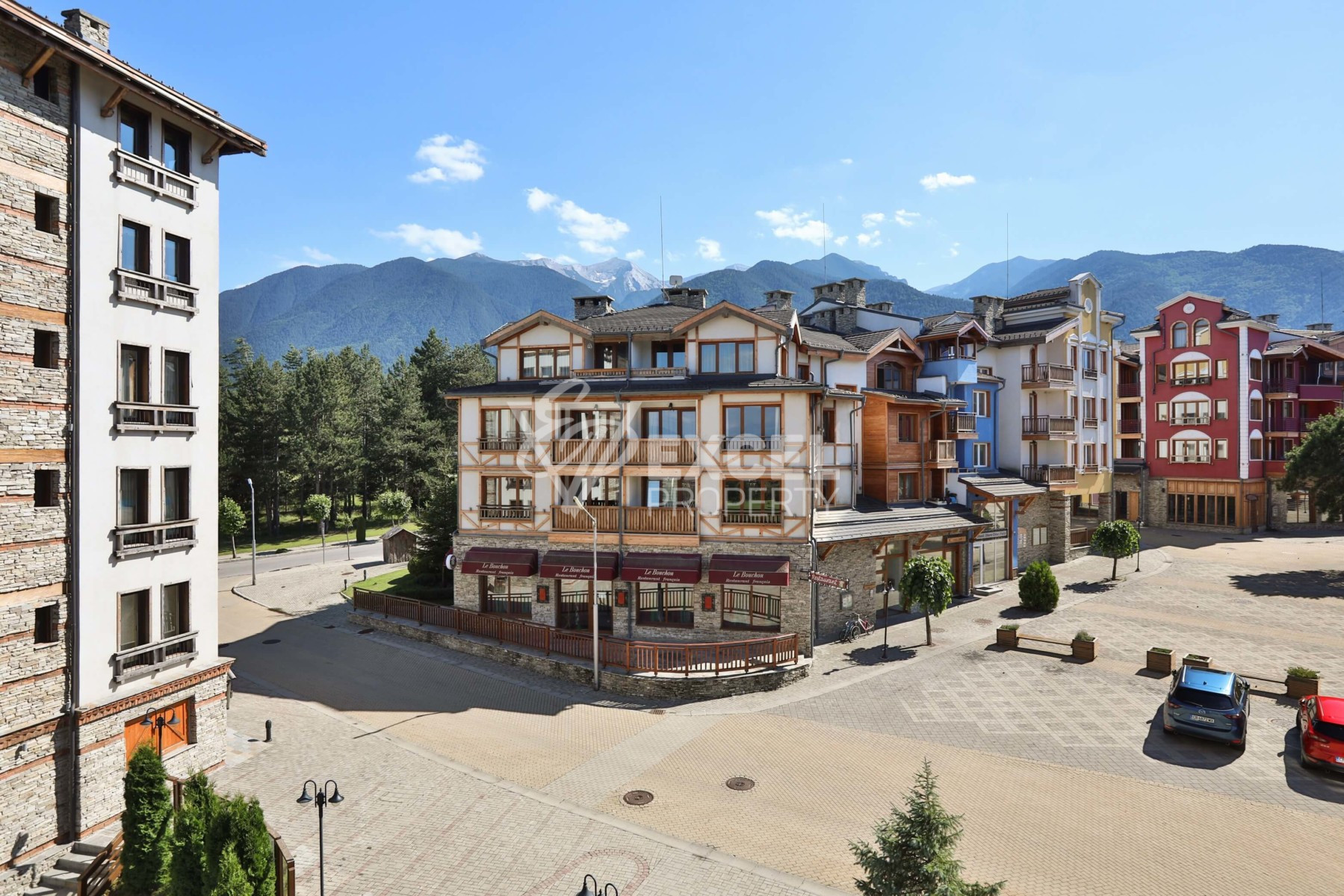 Крытый гараж на продажу в Pirin Golf & Country Club