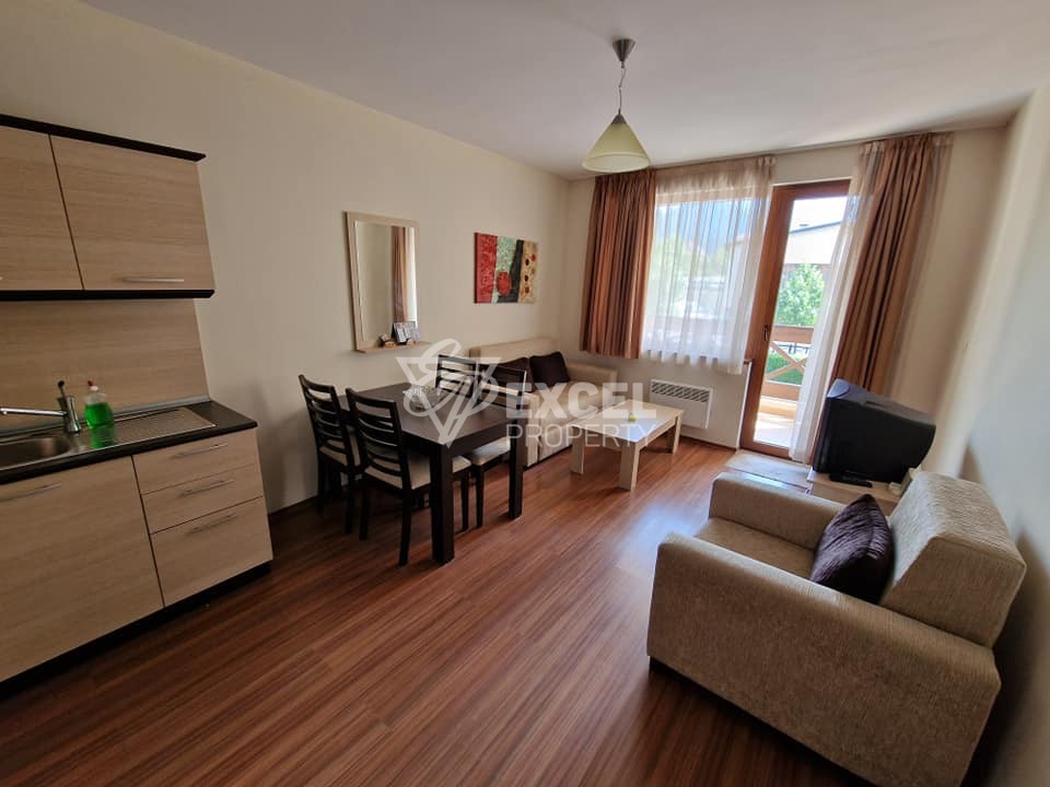 Южен, двустаен апартамент  с фронтална гледка към Пирин планина за продажба в Хотел REGNUM 5 *, Банско