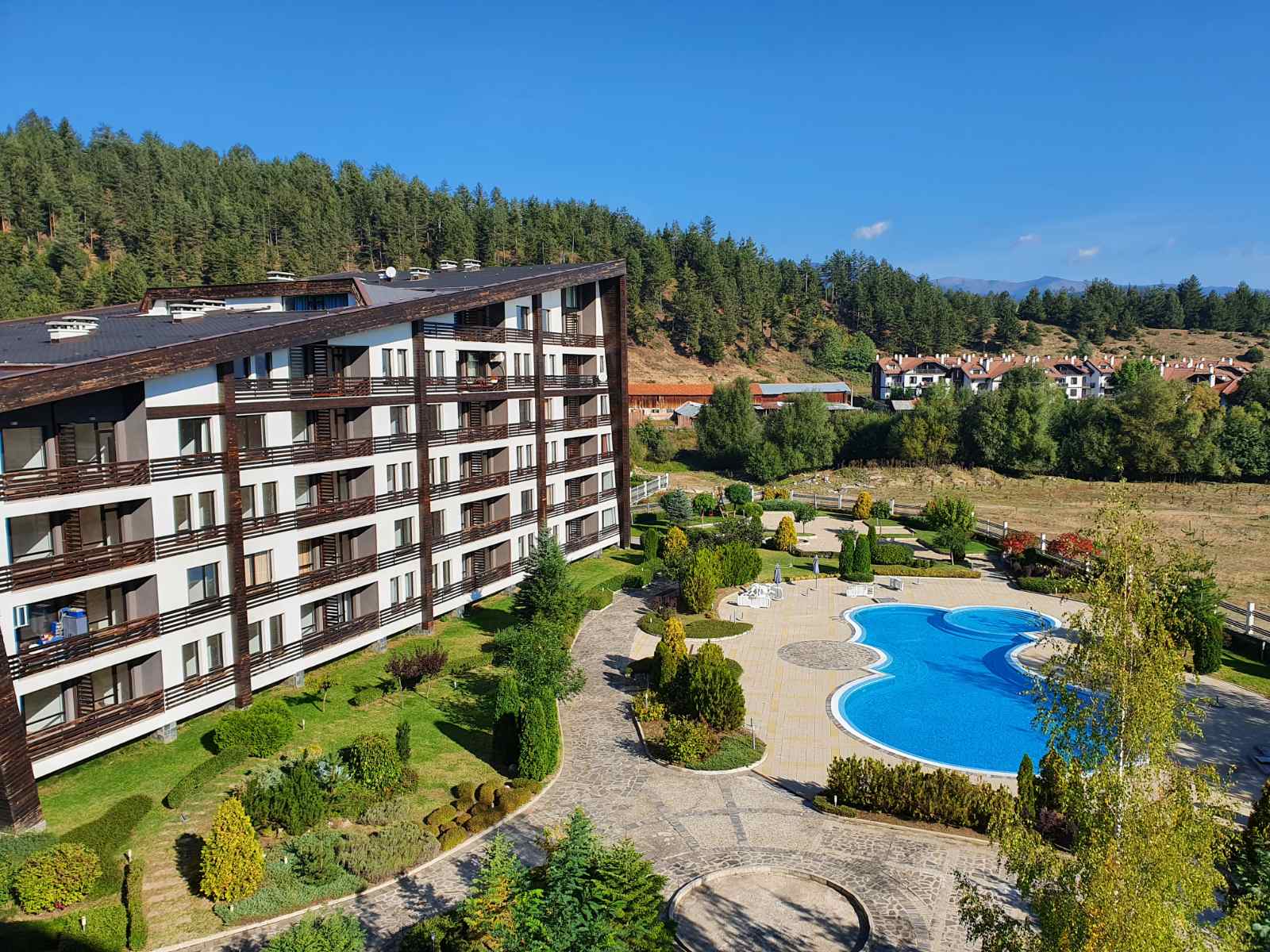 Разлог, Aspen Valley: Восточная немеблированная квартира с одной спальней и великолепным видом на бассейн!