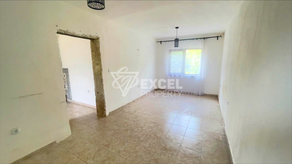 Одноэтажный дом с двумя спальнями в Горице на продаже