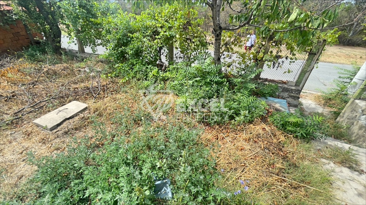 Одноэтажный дом с двумя спальнями в Горице на продаже