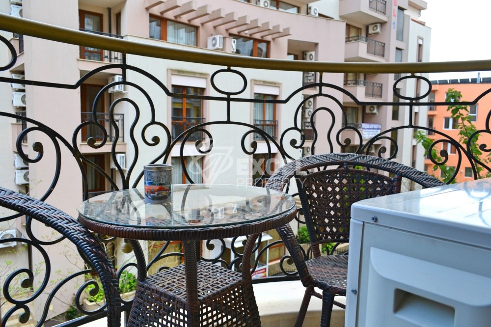 Хармани Суитс, Монте-Карло - красивая квартира с двумя спальнями на перепродажу