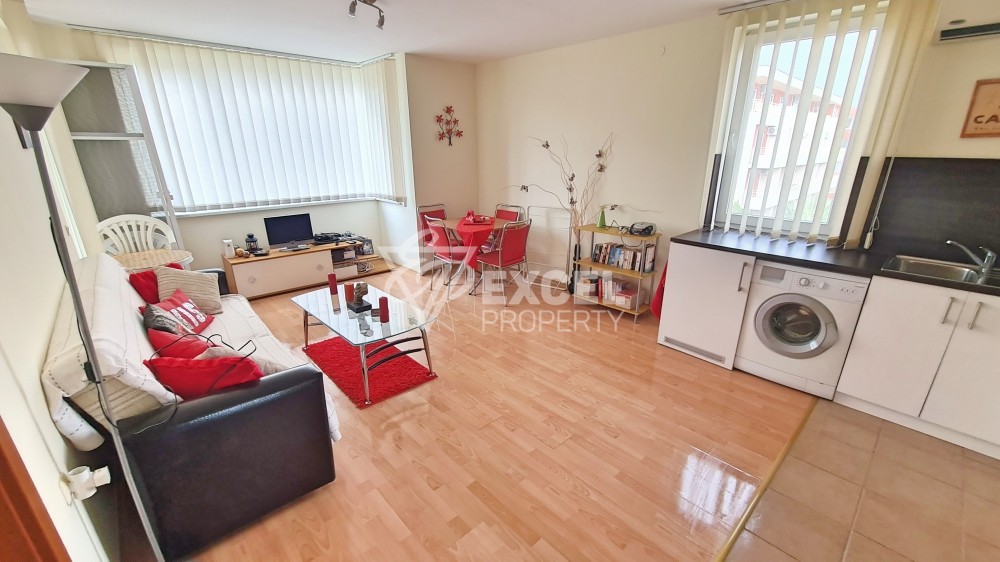 Меблированная, двухкомнатная квартира Несебр Форт Нокс, Солнечном Берегу