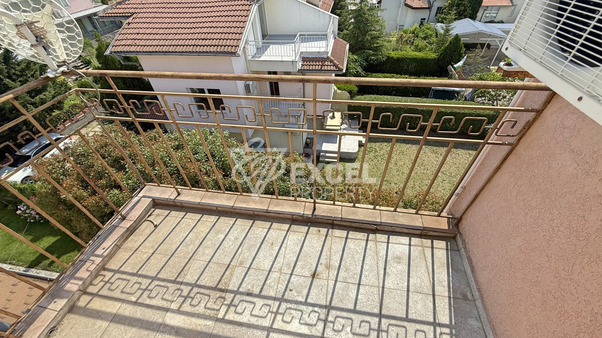 Квартира с видом на море в комплексе Залив, Святой Влас.