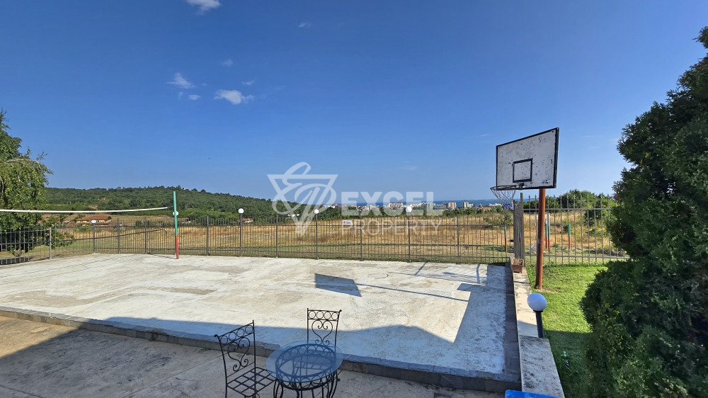 Меблированная двухкомнатная квартира в комплексе Imperial Heights